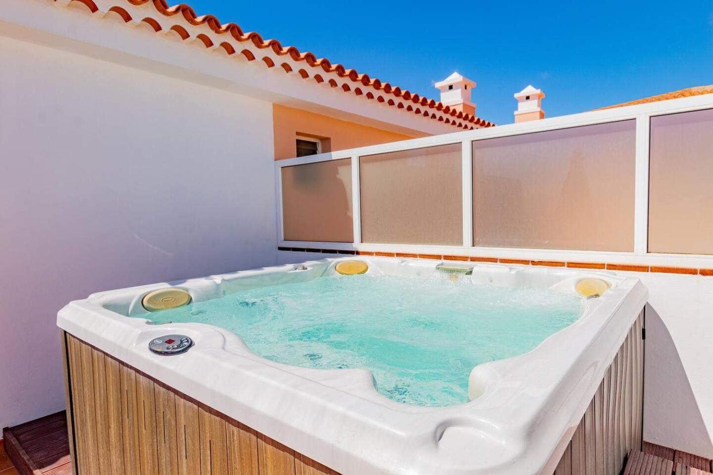 Penthouse Apt With Jacuzzi By Dream Homes Tenerife Puerto de Santiago  Luaran gambar
