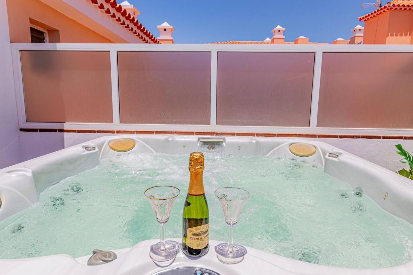 Penthouse Apt With Jacuzzi By Dream Homes Tenerife Puerto de Santiago  Luaran gambar